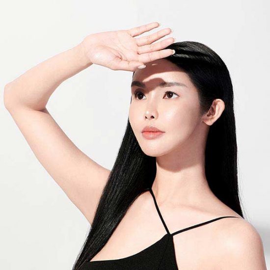 Vampire ultimate whitening sunscreen by Heiress - Slider model 2